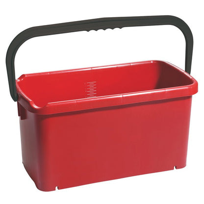 VEDRO, ŠTVORCOVÉ, PP od Haug Bürsten KG má kapacitu 20 L (480x235x230 mm), je vyrobené z červeného polypropylénu a má veľké čierne držadlo. Vnútorný priestor je prázdny, strany sú hladké, dno mierne zaoblené.