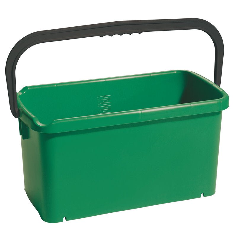 Haug Bürsten KG Vedro, štvorec z zeleného polypropylénu (20L, 480x235x230mm) s čiernym držadlom a vnútornou meracou stupnicou je ideálne na prepravu kvapalín alebo čistiacich prostriedkov.