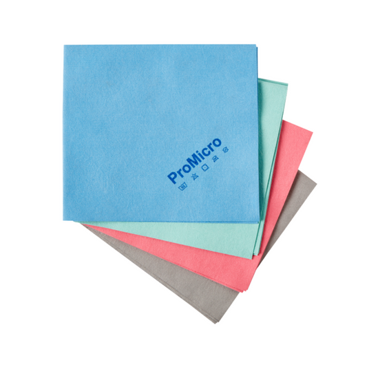 Vier Kiehl ProMicro Microfasertücher Standard (35 x 38 cm, 170 g/qm) der Johannes Kiehl KG sind in den Farben Blau, Grün, Rosa und Grau gestapelt. Auf dem oberen blauen Tuch sind "ProMicro" und Pflegesymbole in Blau aufgedruckt.