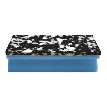 Arcora PU-PAD HUBKA (150 x 70 x 45 mm) od Arcora International GmbH má obdĺžnikovú modrú PU-penovú základňu a čierno-bielu škvrnitú drhnúcu plochu, ktorá je zobrazená na jednoduchom bielom pozadí. Balenie obsahuje 10 hubiek.