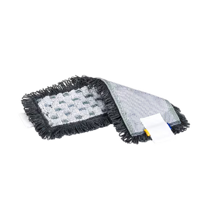 Vileda Professional UltraSpeed Pro r-MicroSpeed Max Mop od Vileda GmbH má čierno-sivú 4D-čistiacu štruktúru s textúrovanými povrchmi a strapcami, ktoré umožňujú obojstranné použitie. Jeho kvalitná mikrovláknová velúrová konštrukcia zabezpečuje dlhú životnosť a je navrhnutá na jednoduché upevnenie na mopovú rukoväť.
