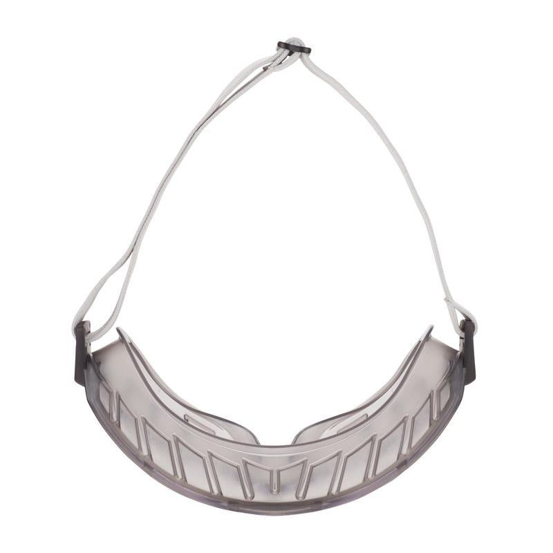 3M™ ochranné okuliare 2890 od 3M Deutschland GmbH sú uzavreté ochranné okuliare s proti zahmlievaniu zapečateným čírym sklom a nastaviteľným pásom pre bezpečný, jasný výhľad.