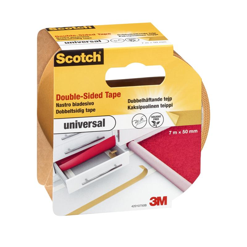 Na zabalenom kotúči obojstrannej lepiacej pásky Scotch® UNIVERSAL (7 m x 50 mm) od 3M Deutschland GmbH s nápisom "universal" sú zobrazené vlastnosti vo viacerých jazykoch a obrázky na použitie na nábytku a kobercoch.