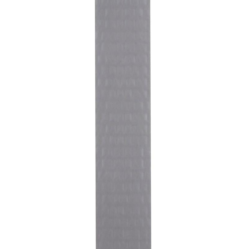 Zobrazený je vertikálny pruh lepiacej pásky Scotch® Extremium™ Universal (3 m x 19 mm) od 3M Deutschland GmbH s jemne štruktúrovaným, matne sivým povrchom na bielom pozadí.