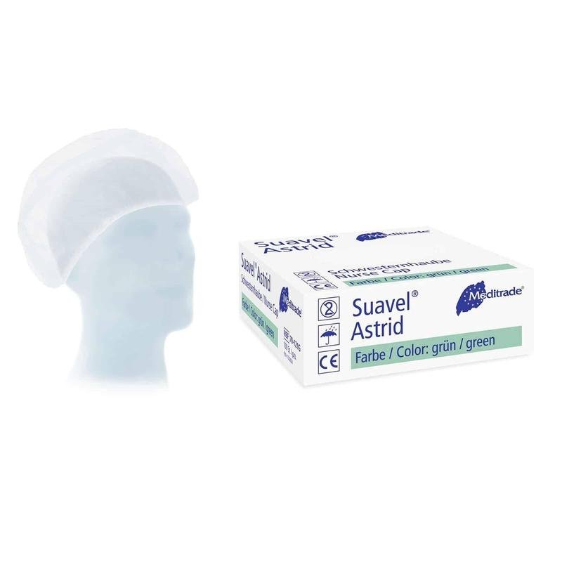 Hlava figuríny s bielou OP-čiapkou vedľa škatule OP-čiapok „Meditrade Suavel® Astrid sestričkovská čiapka“, izolovaná na bielom nemocničnom pozadí.